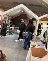 �����Ů�����ѹ��м�&nbsp;�����������Ŀ�������˧��